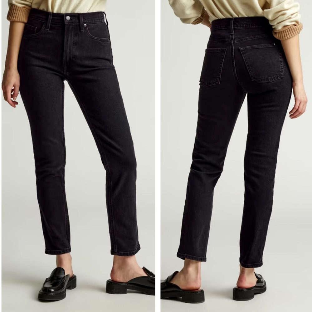 Everlane The Original Cheeky Jean in Black